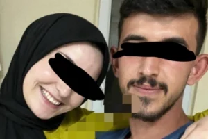 Evli Çiftin Resimleri Türbanlı