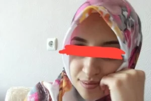Güzel Evli Türbanlı Hatun