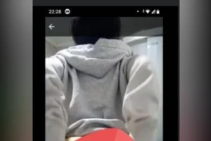 Sözde Bakire Dilara ve Buse