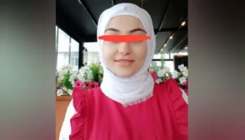 Türbanlı Evli Hatun