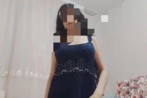 Türbanlı Genç Kız