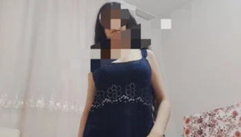 Türbanlı Genç Kız