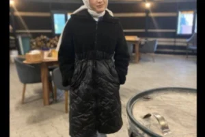 Türbanlı Hatun Evli Çift