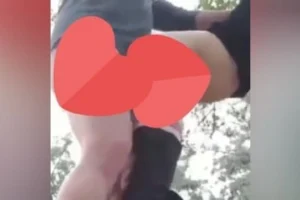 Duyulur muyuz korkusu olmayınca tabii hatun koyvermiş kendini