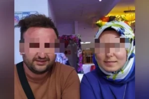 Tatilde 180 Derece Dönüş Yapan Çift