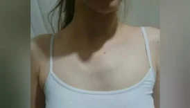 Taş Gibi Fizikli Melike Sevgilisini Bize Sunmuş