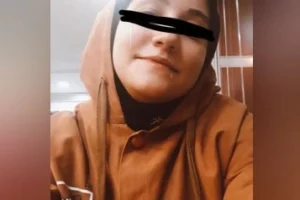 Türbanlı Sinem'in erkek arkadaşına yolladıkları