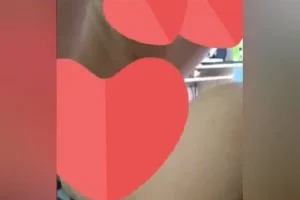 Beyaz Tenli Karpuz Götlü Kuzenini Kendi Evinde Sikiyor
