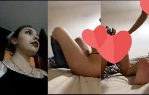 Genç kizlar show yapıyor bayaği iyi yayın kaçırmayın