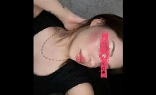 İsimsiz Güzel Göğüslü Hatun