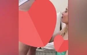 Tay gibi üniversiteli kız