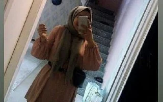 Türbanlı Çıtır Mastürbasyon Yapıyor