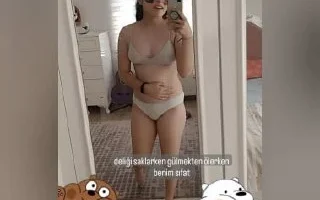 Türbanlı güzelden