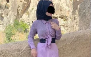 Türbanlı isimsiz, efsane bir içerik