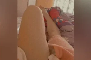 Üniversiteli Sude'nin Nude Arşivi ( Sakso İçerir )