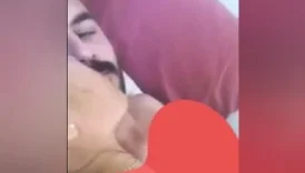 Adanalı sevgililerin efsane özel videosu kız o kadar azgın ki durmadan erkeği yalıyor