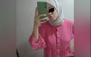 Azgın türbanlı kızın arşivi