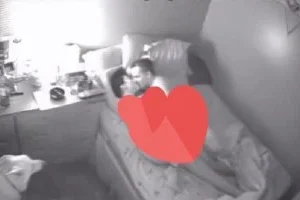 Başta kızlığı gitmemesi için istemiyor