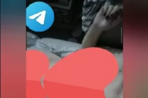 Deodorantı köklüyor