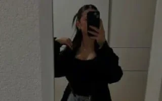 Esmer Çıtırdan Sakso Ve Sikis