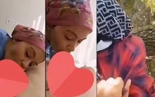 Evli türbanlı tadını alan dayılardan biri