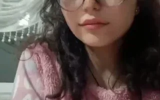 Genç güzel kızdan videolar