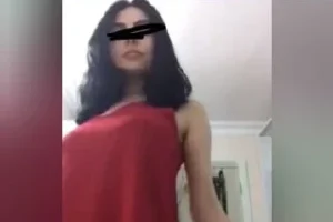 Genç kızın videoları
