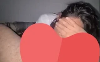 Kadını inceleye inceleye düzüyor