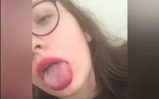Kayserili Funda kendisi çok çıtır ve 20 yaşında(50+ Foto ve Video)
