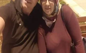 Koca Memeli Türbanlı Eşini S*kiyor