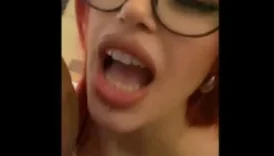 Taş Gibi Kızılın S*ks Videoları