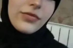 Tinder uygulamasından düşmüş