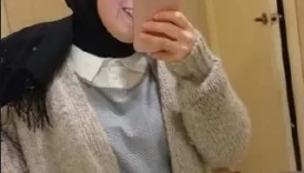 Türbanlı Genç Kızın Videoları