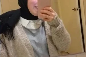 Türbanlı Genç Kızın Videoları