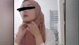 Türbanlı tatlı kız
