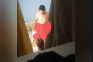 Yengesi ve amcasını sikisirken kayda aliyor