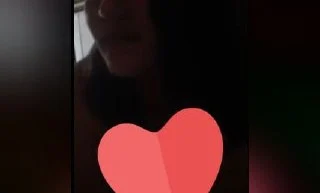 Yengesiyle iliskiye giriyor yengesi kapat kamerayı tanıycaklar diyor