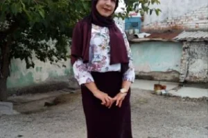 Effsane Evli Türbanlı Çiçek