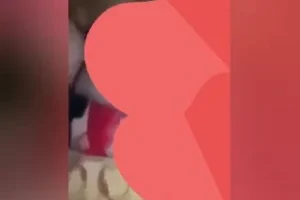 Hayvan Gibi Kilolu Herif İncecik Dal Gibi Kızın Üstünde Hayvan Gibi Zıplıyor