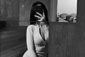 İsmi Aysel, İstanbulda üniversite okuyor 24 yaşındaymış, bol videolu içeriktir