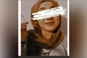 Türbanlı Esra, 18 Yaşında