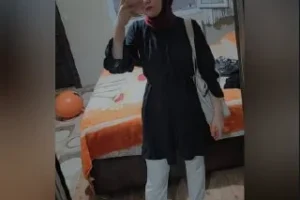 Türbanlı Özbek Hatun