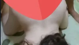 Yukarıdan çekim güzel bir sikiş dönmüş tamamı linkte